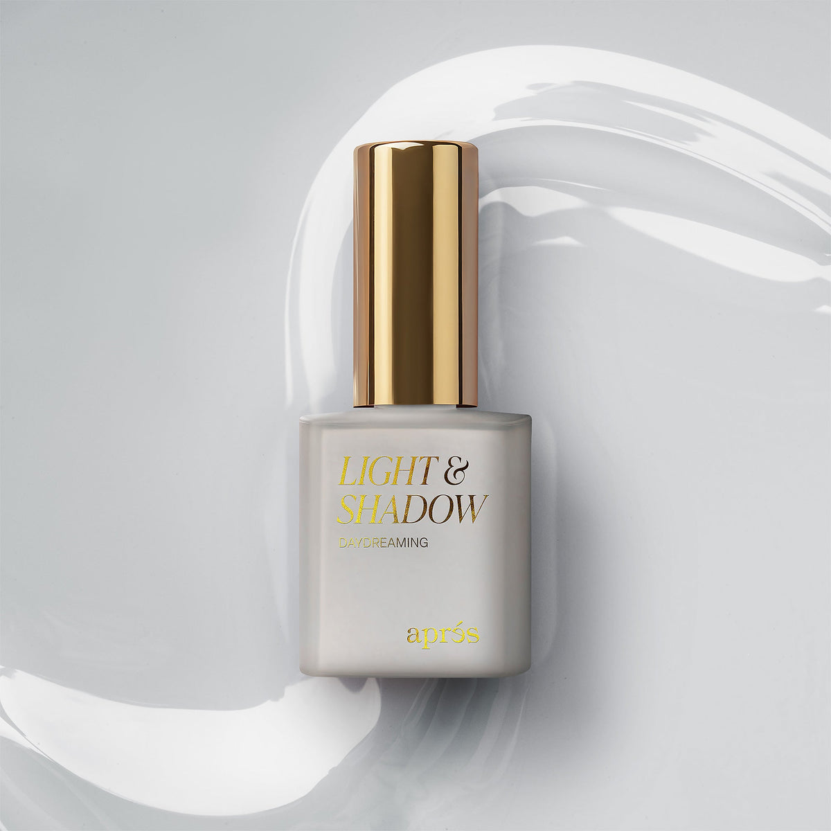Aprés Light & Shadow Sheer Gel Couleur Daydreaming - 502, 10mL, bottle and color swatch